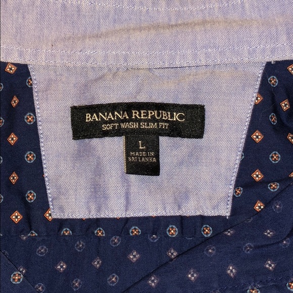 Banana Republic Soft Wash Slim Fit Shirt - Picture 3 of 3